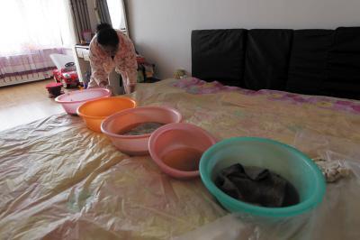 岷县楼上漏水，住户失联，小区没物管，业主维权难！律师来支招……